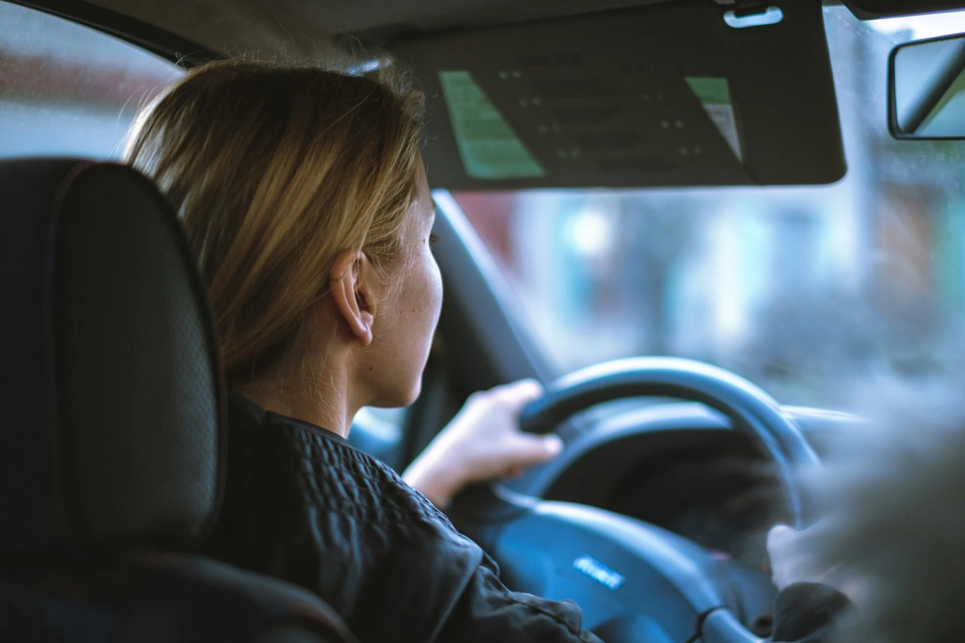 jan-baborak-4STq2B24S1k-unsplash (1) Trueparkings: Kansas City International Airport (KCI/MCI)|KCI Airport Parking Advantages Over Other Off-Airport Parking Providers