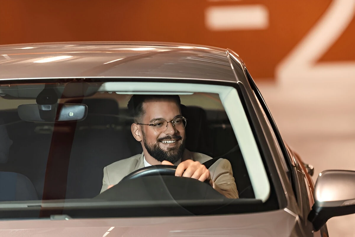 Trueparkings: Kansas City International Airport (KCI/MCI) | Long-Term Car Storage near Kansas City Airport